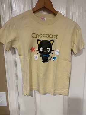 Hello Kitty Chococat Cream Short Sleeve Tee with Black Graphic